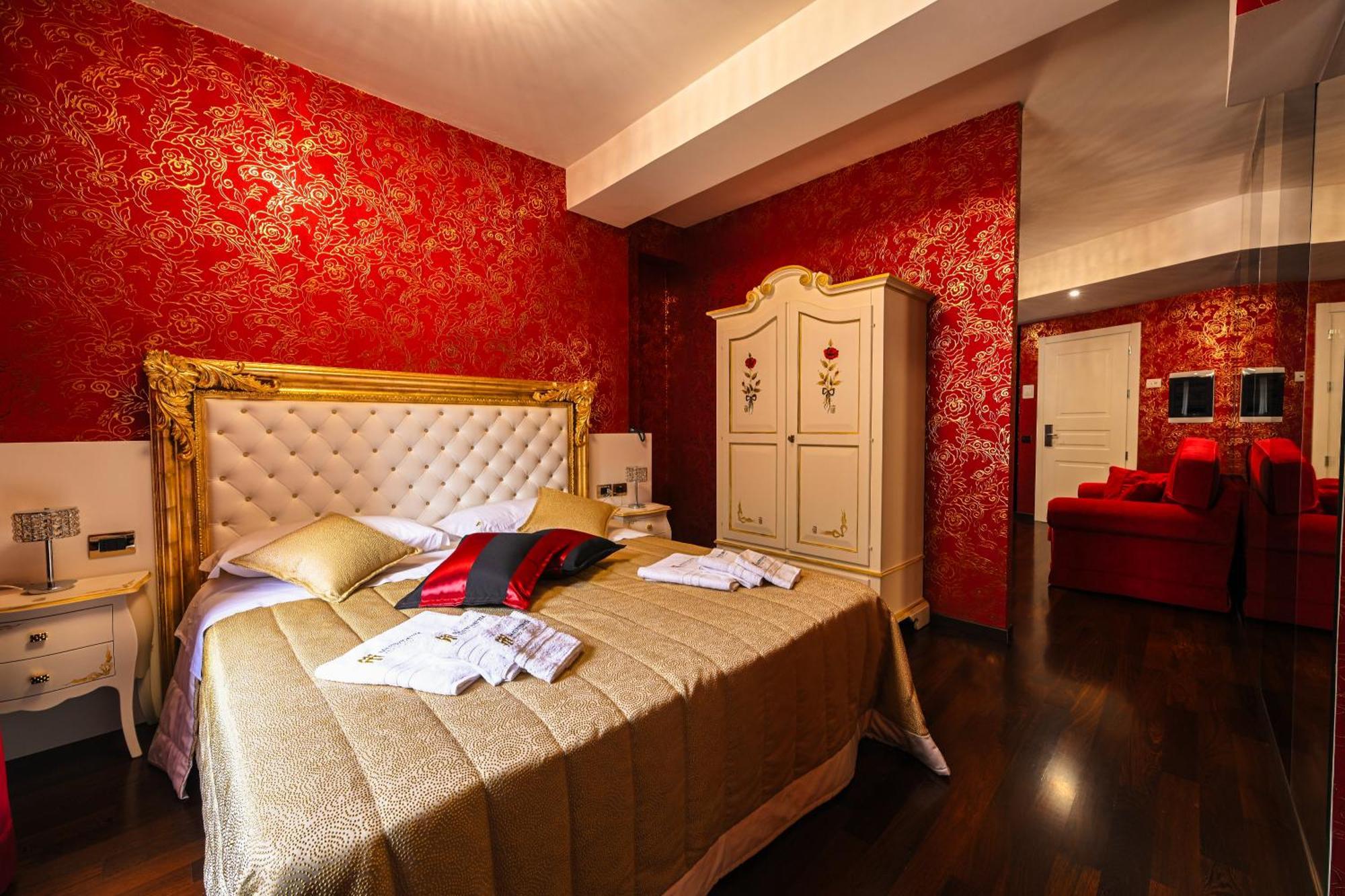 Hotel Mastrodattia チェラーノ エクステリア 写真
