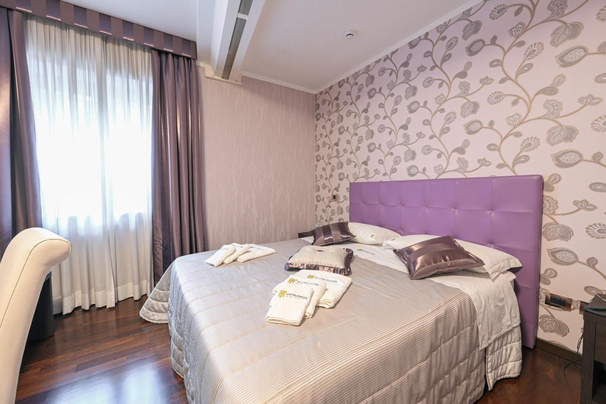 Hotel Mastrodattia チェラーノ エクステリア 写真
